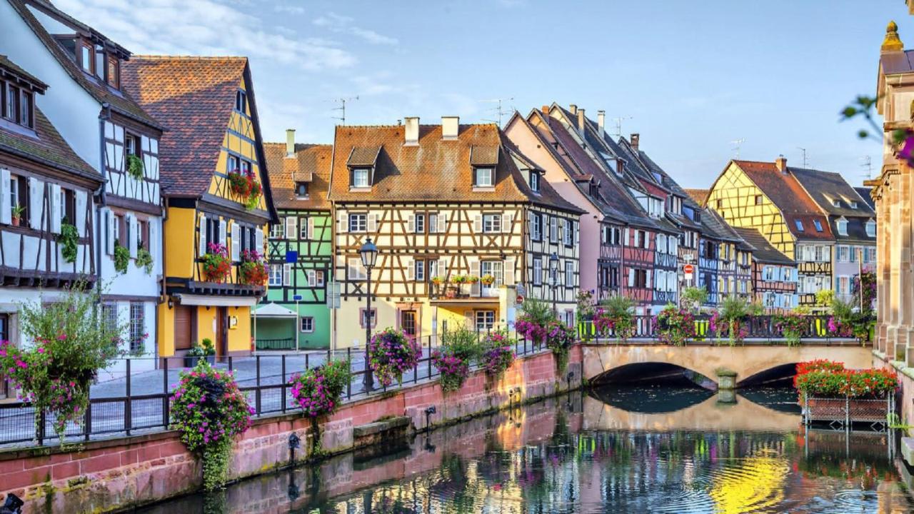 Appartement Sous les toits du Zinc - Climatisé à Colmar Extérieur photo